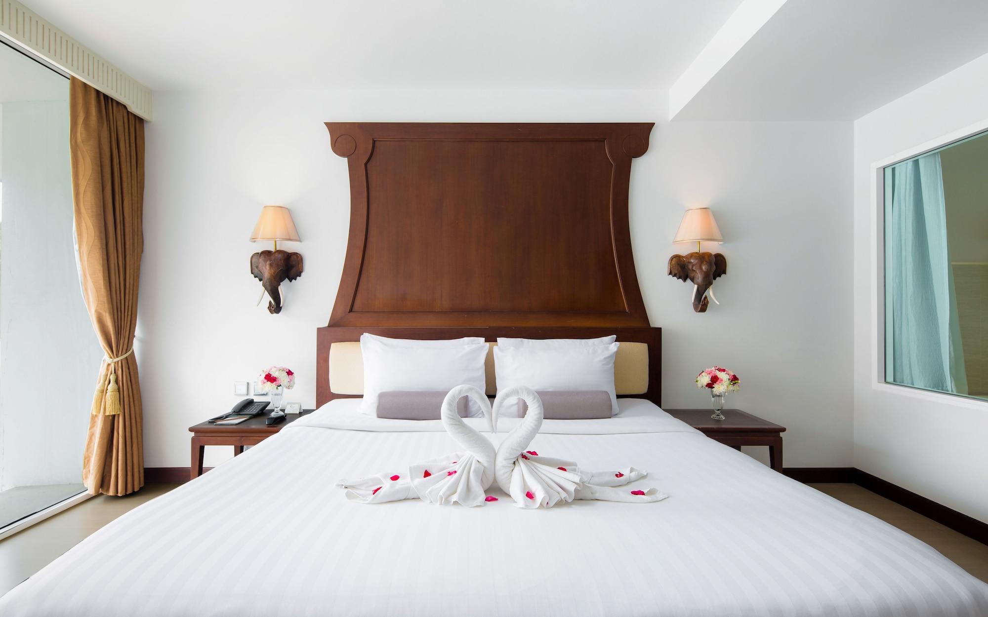 Aiyara Grand Hotel Pattaya Luaran gambar