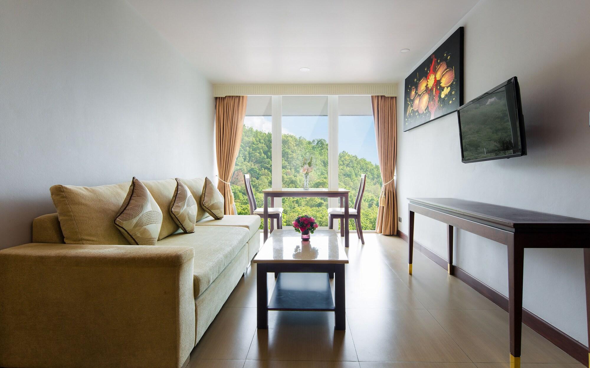 Aiyara Grand Hotel Pattaya Luaran gambar