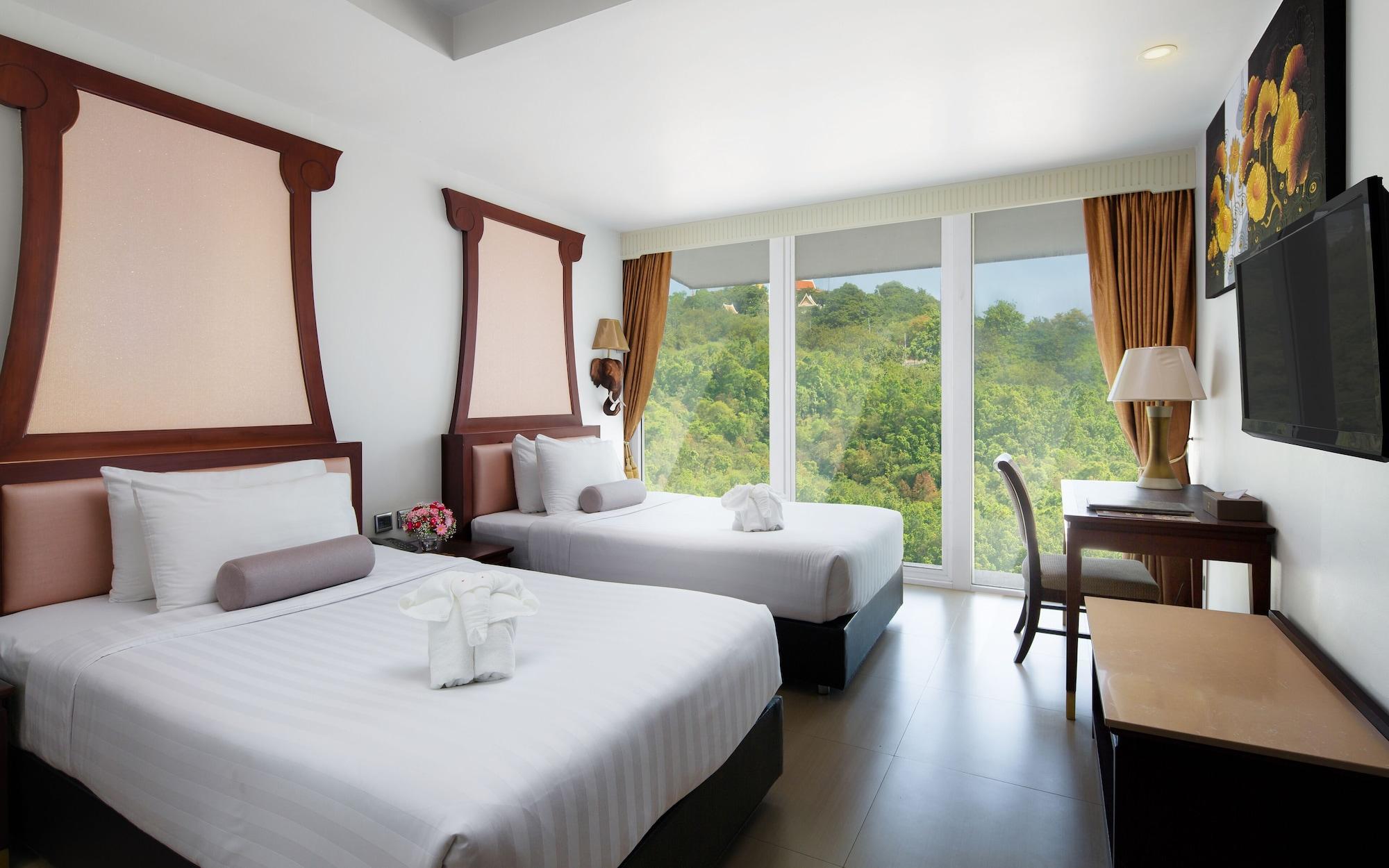 Aiyara Grand Hotel Pattaya Luaran gambar