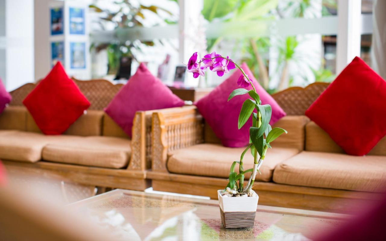 Aiyara Grand Hotel Pattaya Luaran gambar