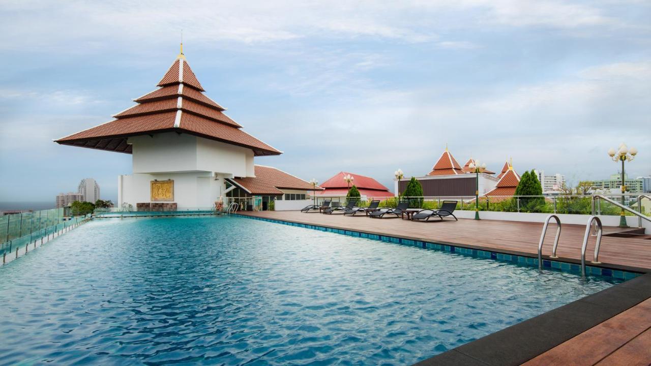 Aiyara Grand Hotel Pattaya Luaran gambar