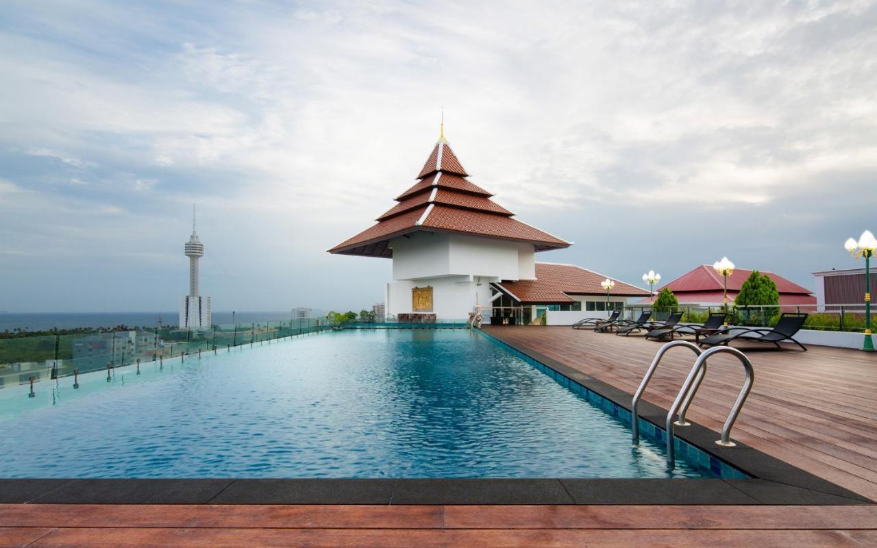 Aiyara Grand Hotel Pattaya Luaran gambar