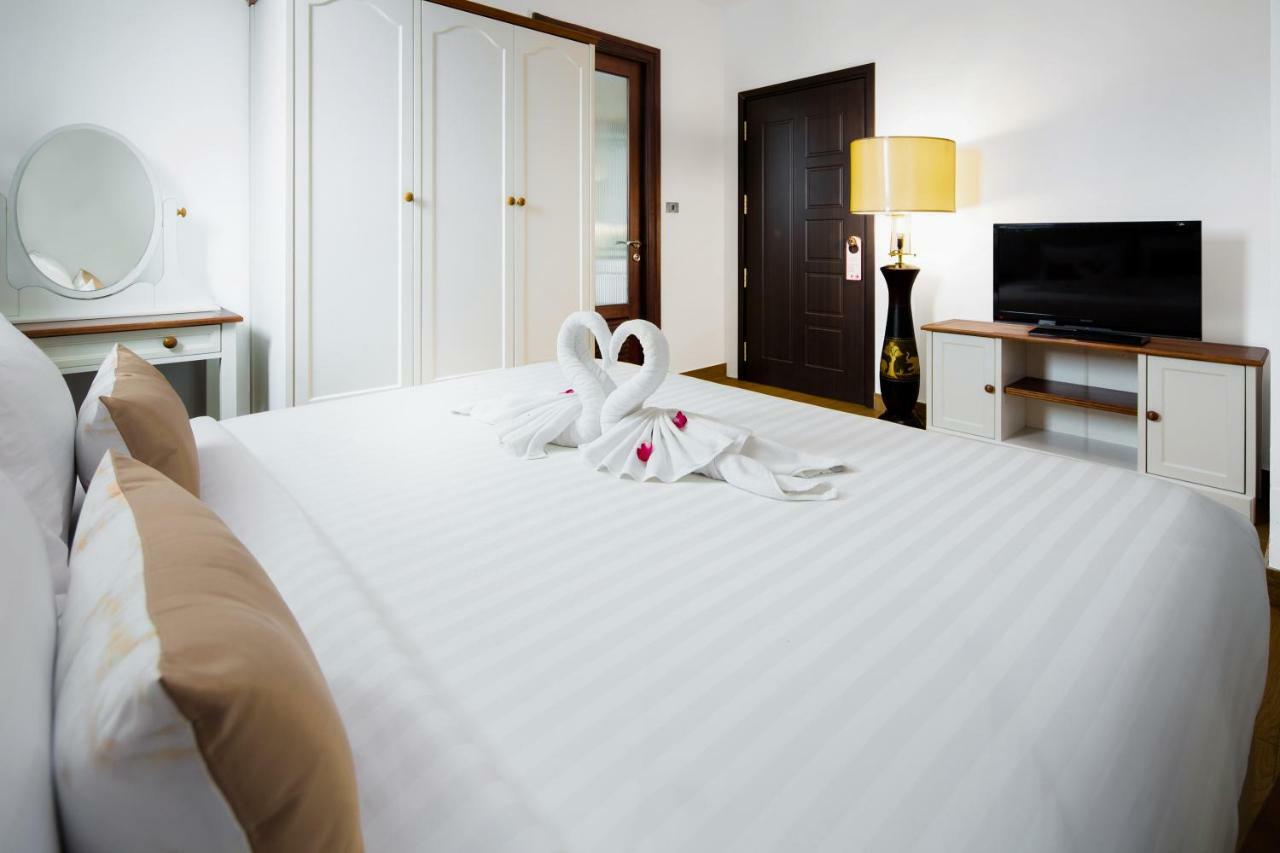 Aiyara Grand Hotel Pattaya Luaran gambar